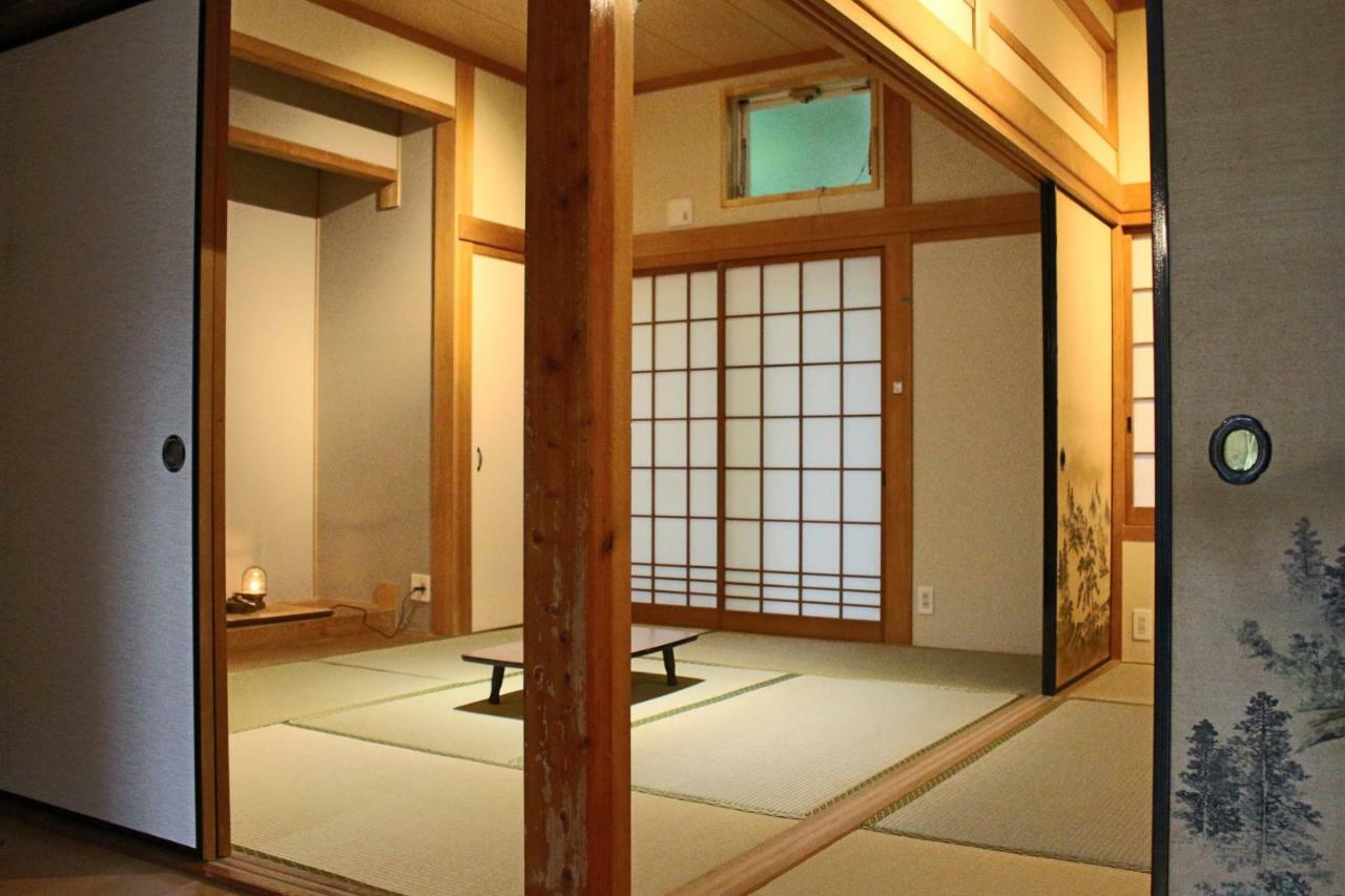 対馬市 つしまホワイトハウス Bed & Breakfast エクステリア 写真