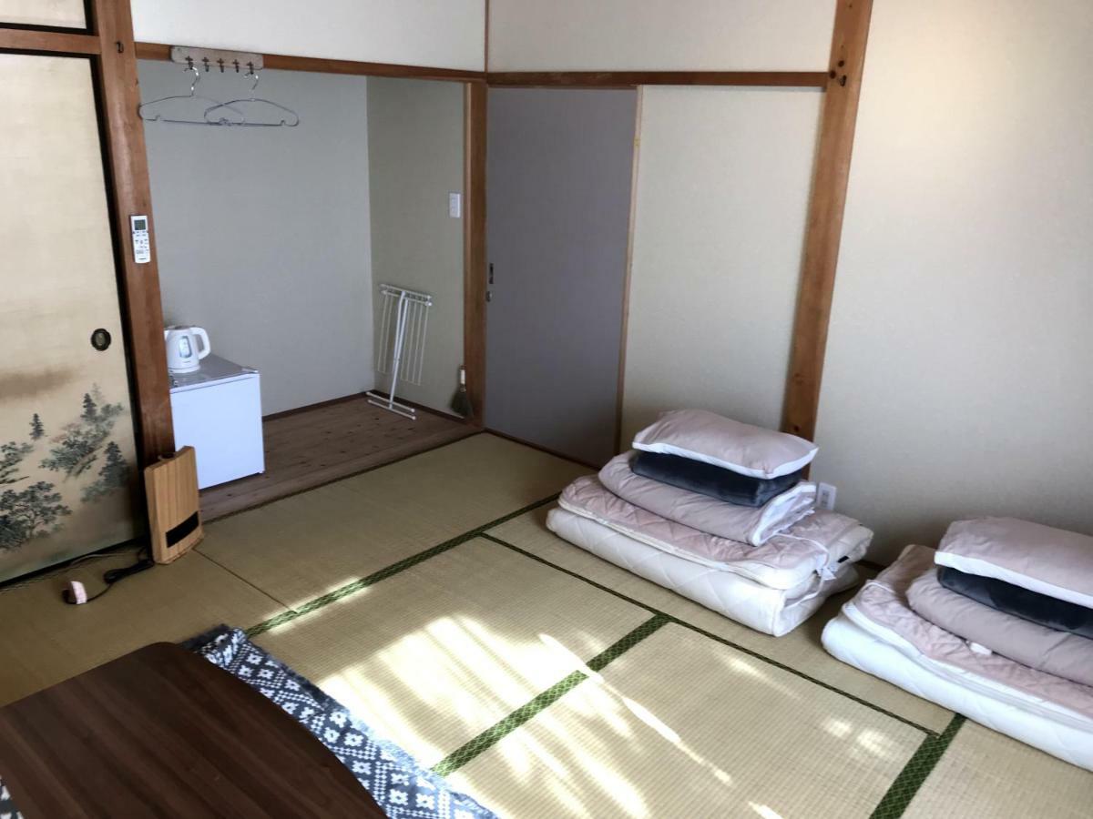 対馬市 つしまホワイトハウス Bed & Breakfast エクステリア 写真